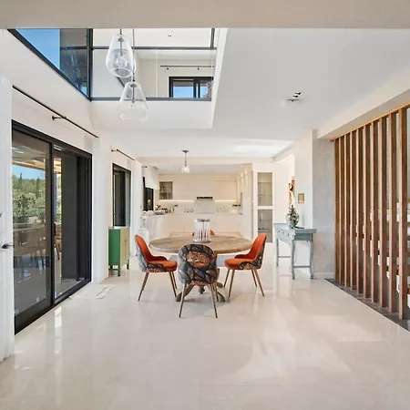 Villa Isolated, Luxurious Stay, Olivinn Yali Mansion Bodrum