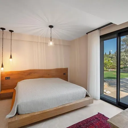 Isolated, Luxurious Stay, Olivinn Yali Mansion * Bodrum